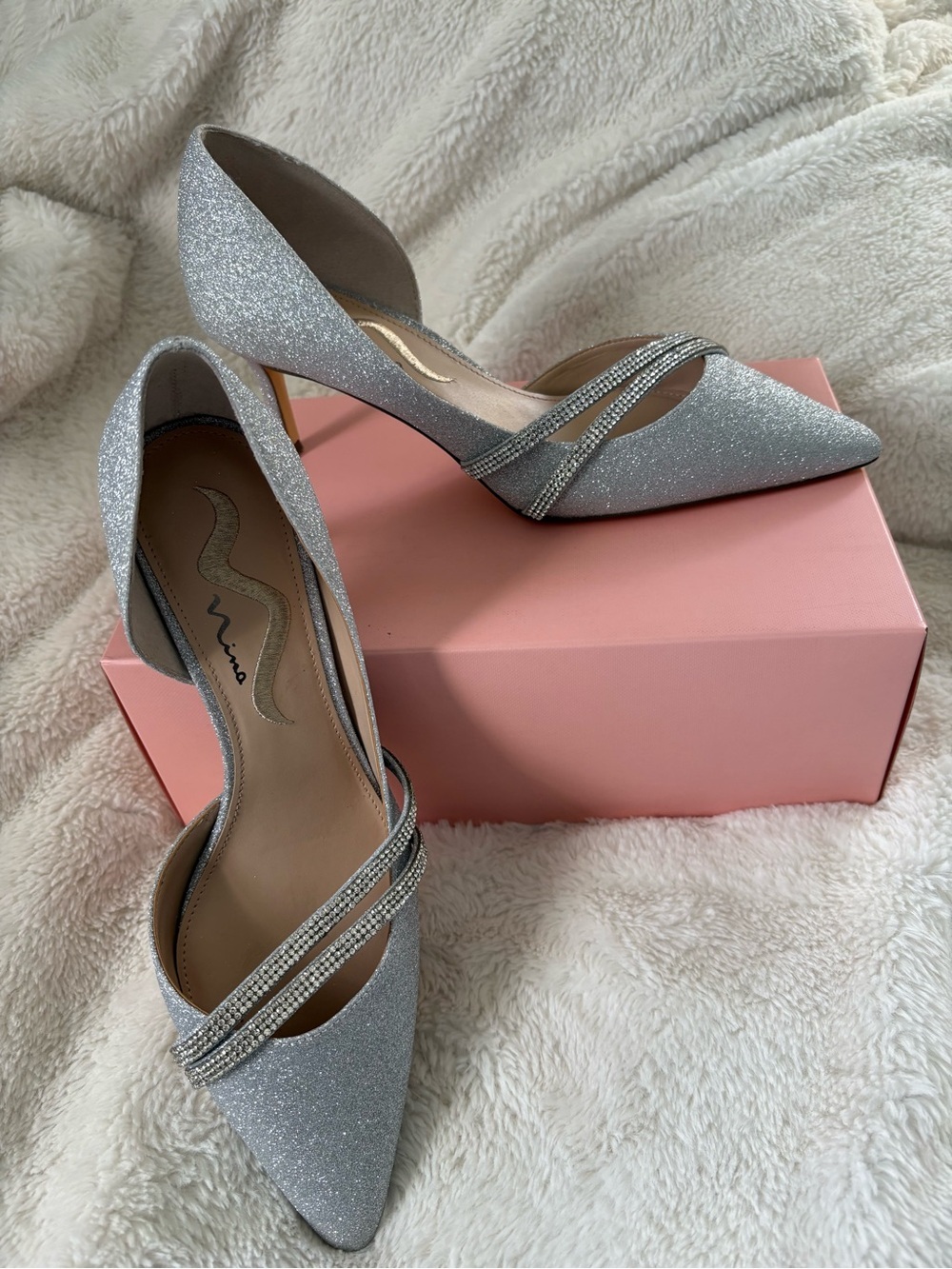 Nina Silver Glitter Rhinestone Pointed Toe D’Orsay Pumps Dress Heels, Sz: 8.5M